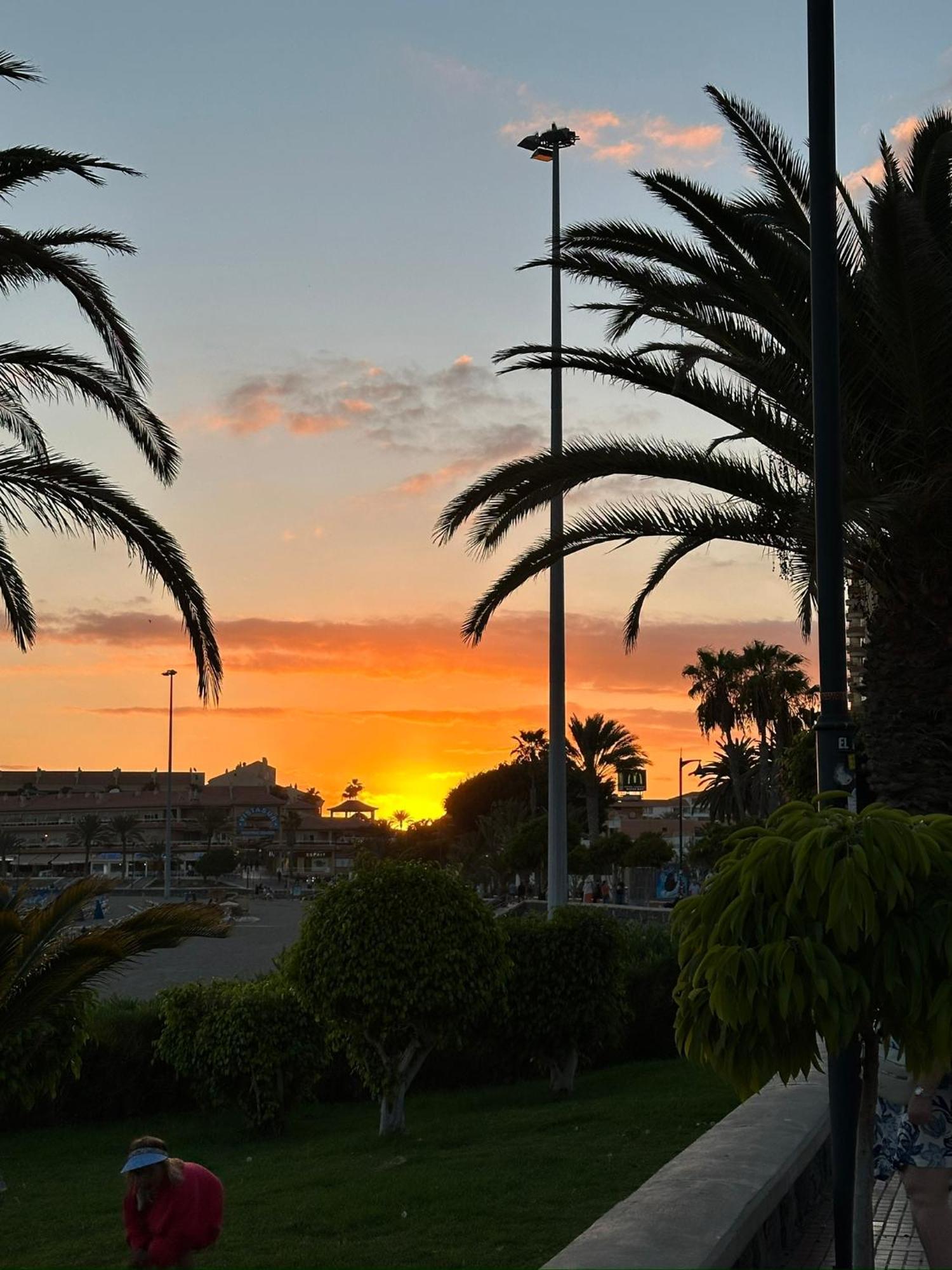 Ferienwohnung Luxury Diamond - Ocean View, Big Terraces, Air Con, Wifi Los Cristianos  Exterior foto
